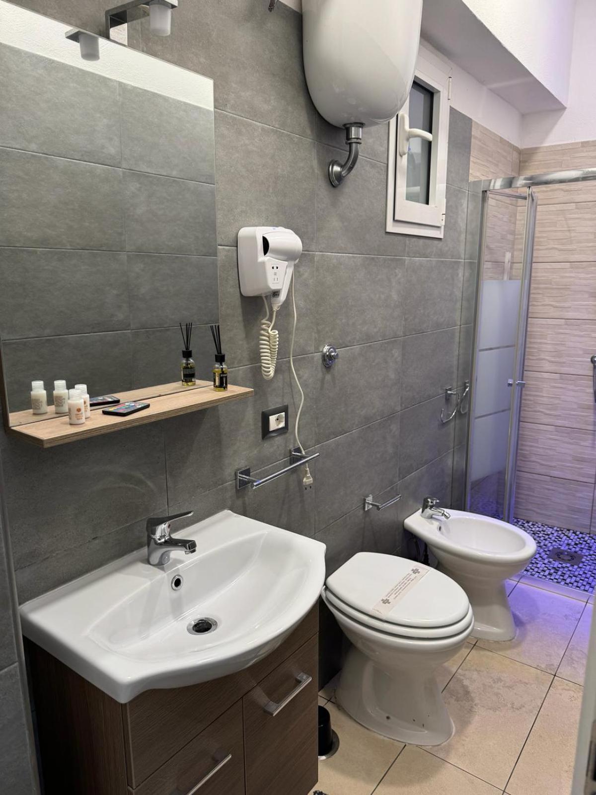 Appartement Toledo Terminal Center à Naples Extérieur photo